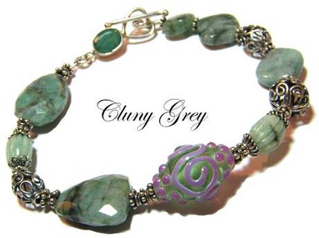 emerald bracelet