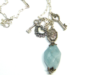 aquamarine necklace