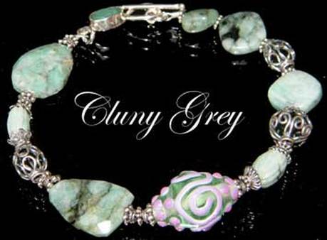 emerald bracelet