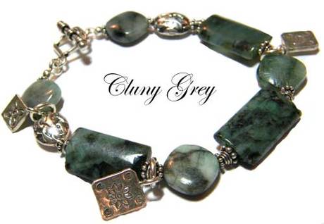 emerald bracelet