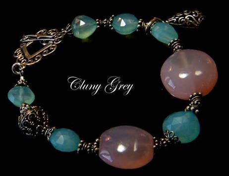 genuine gemstone bracelet with chalcedony